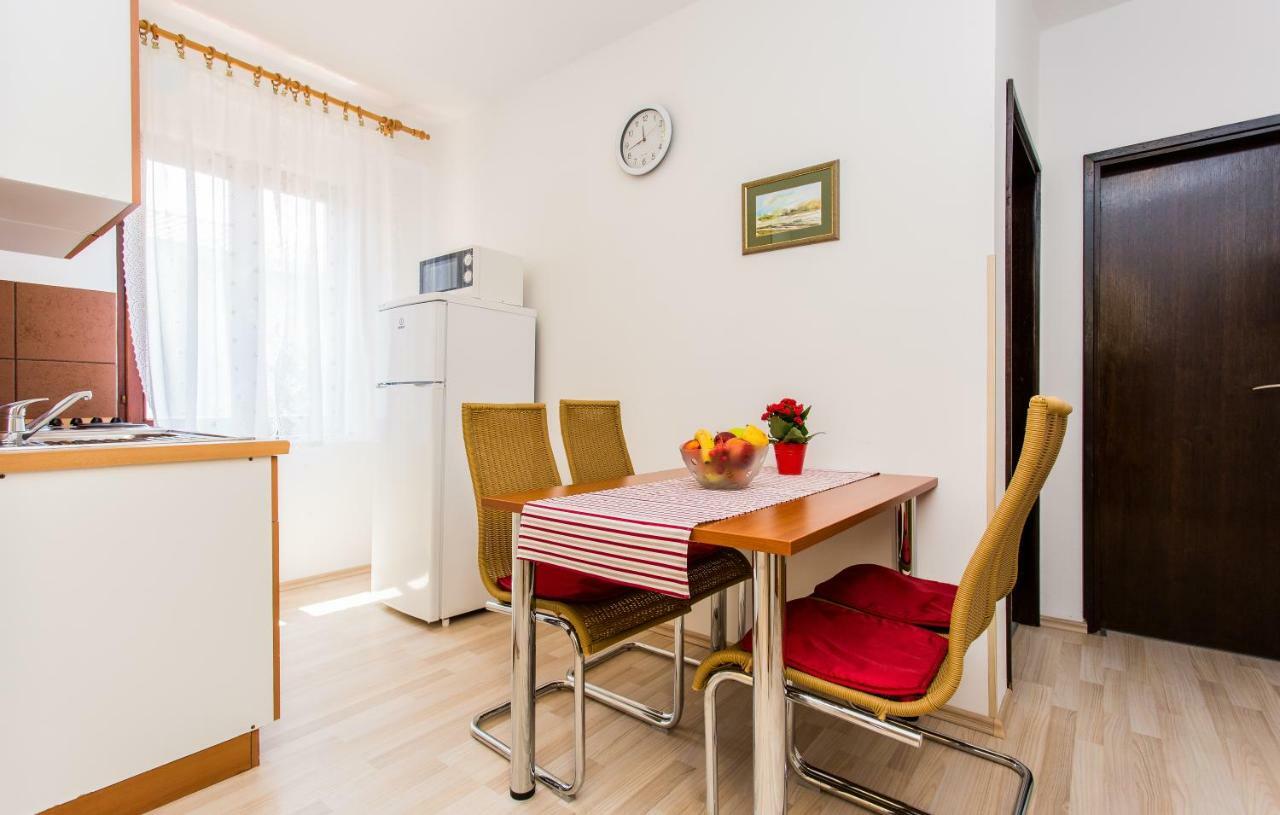 Apartmani Tamara Baska Luaran gambar